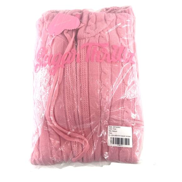 Dolls Kill Women's Pink Intarsia Cable Knit Zipper Romper Size M - Picture 3 of 11